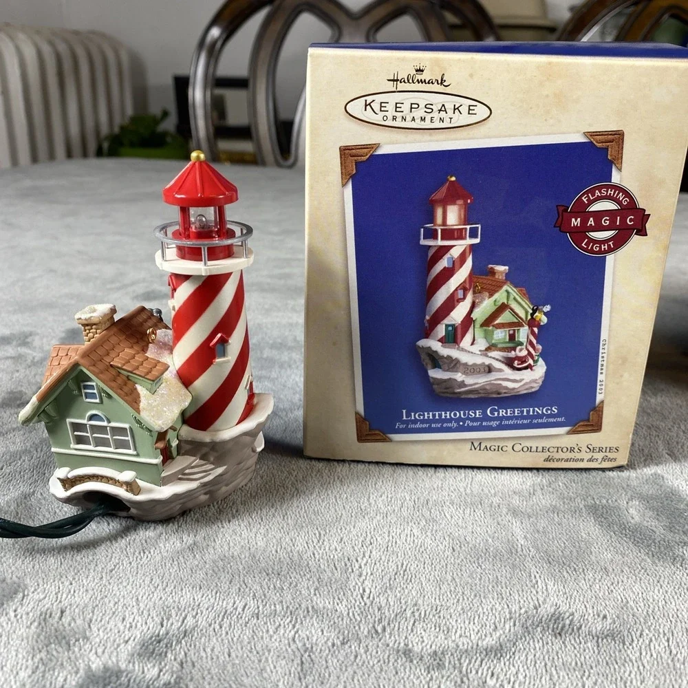 Hallmark 2003 Lighthouse Greetings #7 in Series Magic Light Keepsake Xmas